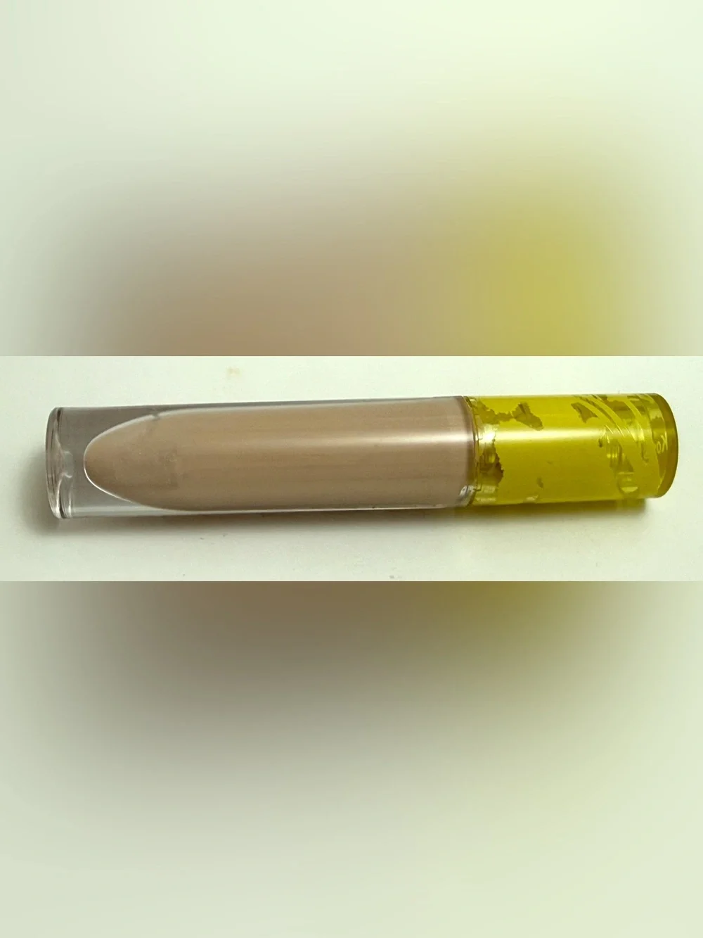 Kosas Revealer Concealer in Tone 01 N New